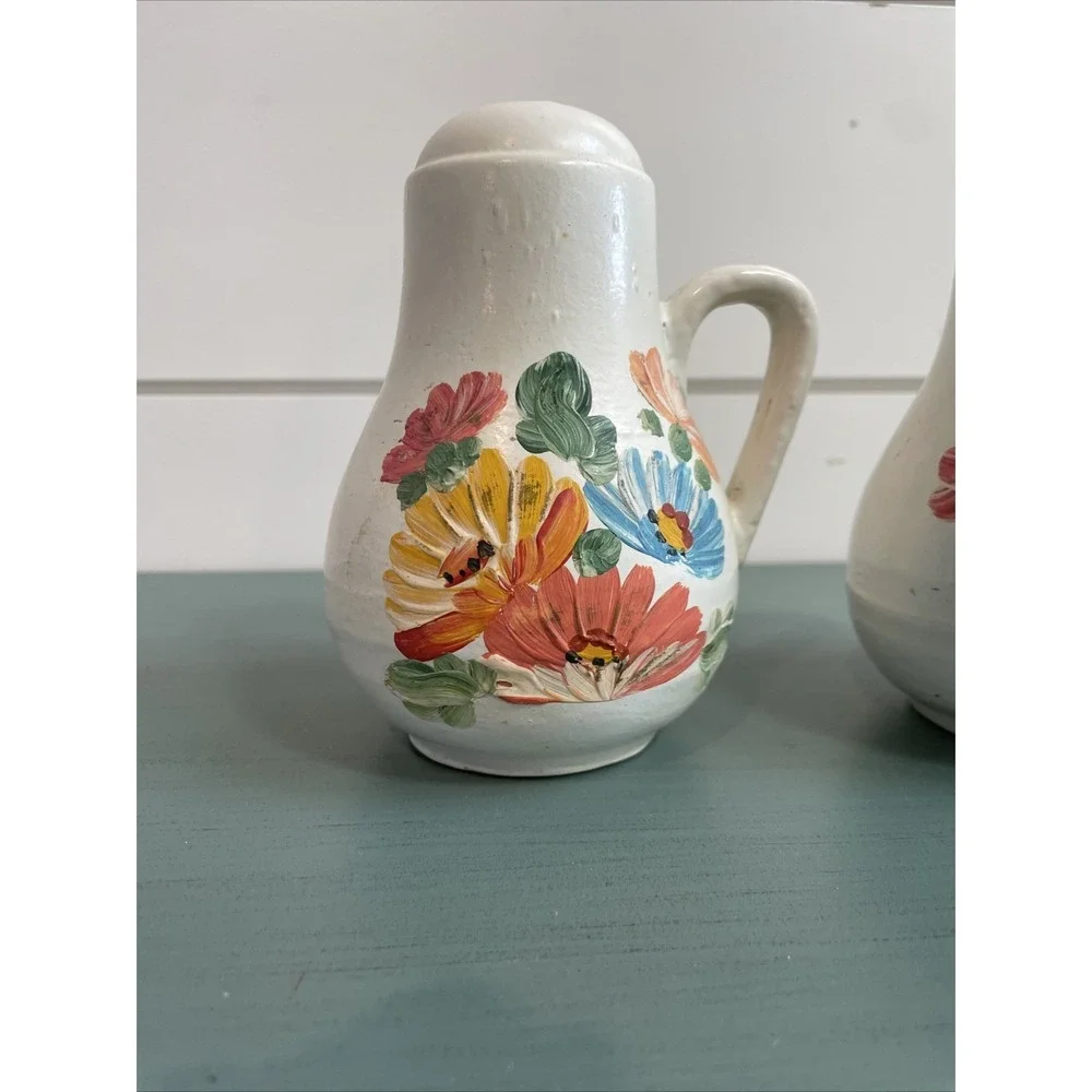 Salt And Pepper Shakers Floral‎ Hand Painted